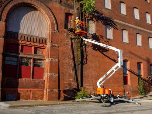 SNORKEL 39' BOOM LIFT